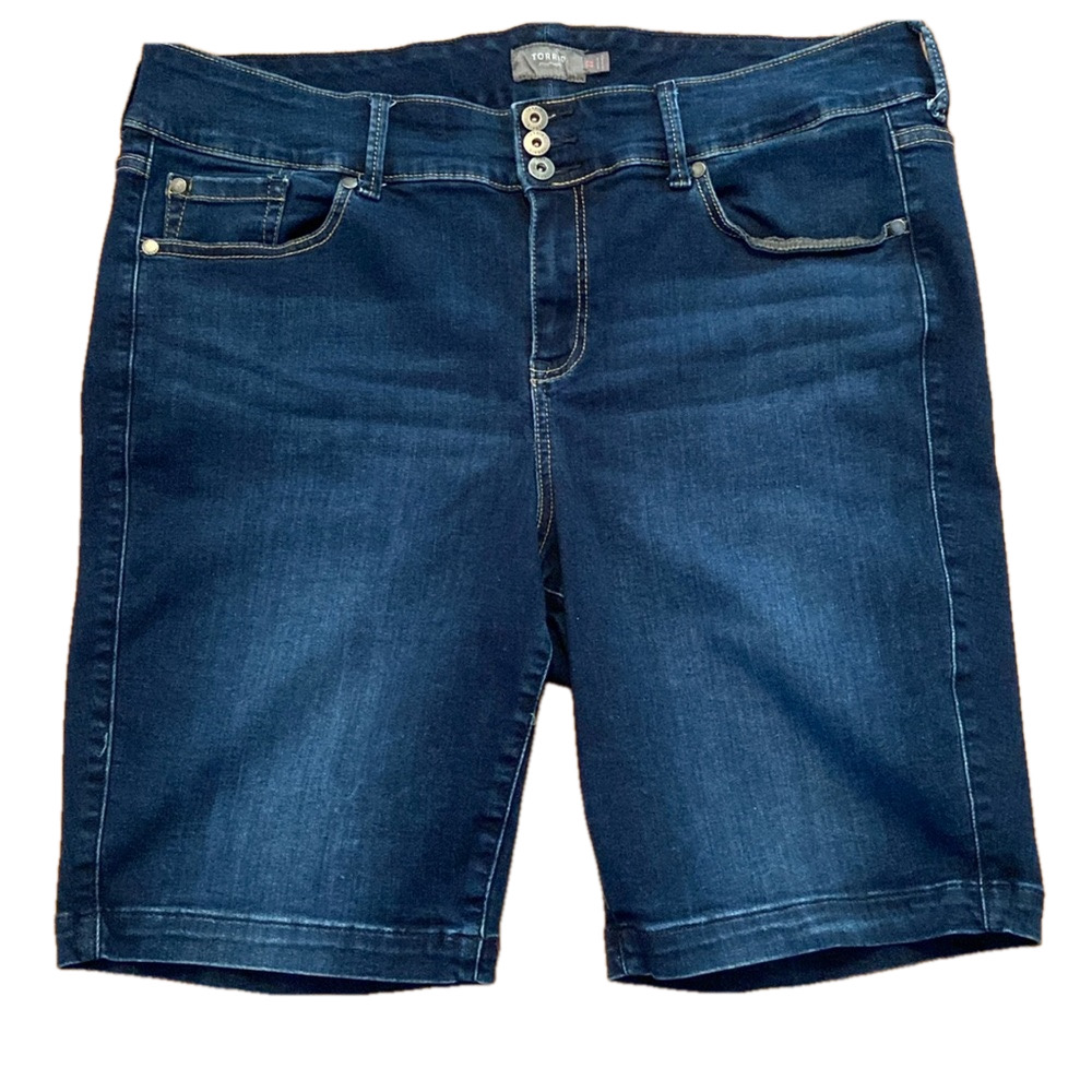 Torrid Feel The Fit Denim Shorts 5 Pocket Style Blue Blue Medium Wash Size 22
